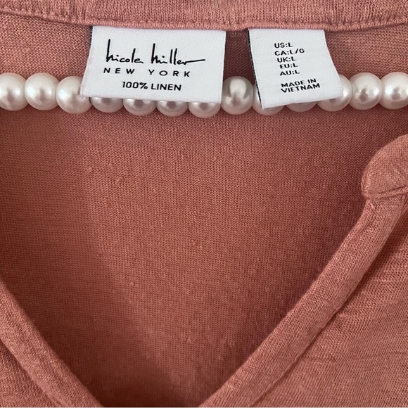 Nicole Miller Linen V-Neck Box Cut Short Sleeve Top | Size Large| - Picture 3 of 7
